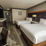 Comfort Inn & Suites Near Universal - N Hollywood - Burbank