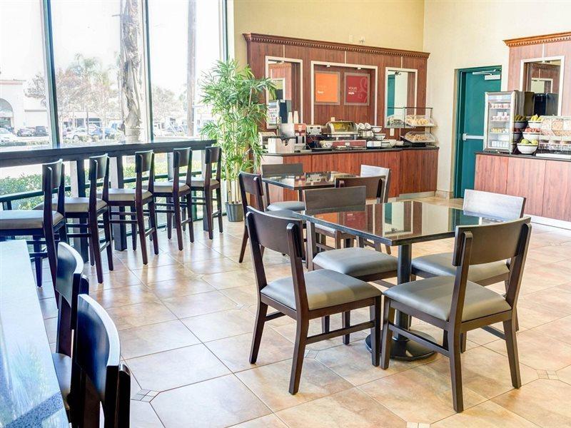 Comfort & Near Universal - N Hollywood - Burbank 3* Los Angeles