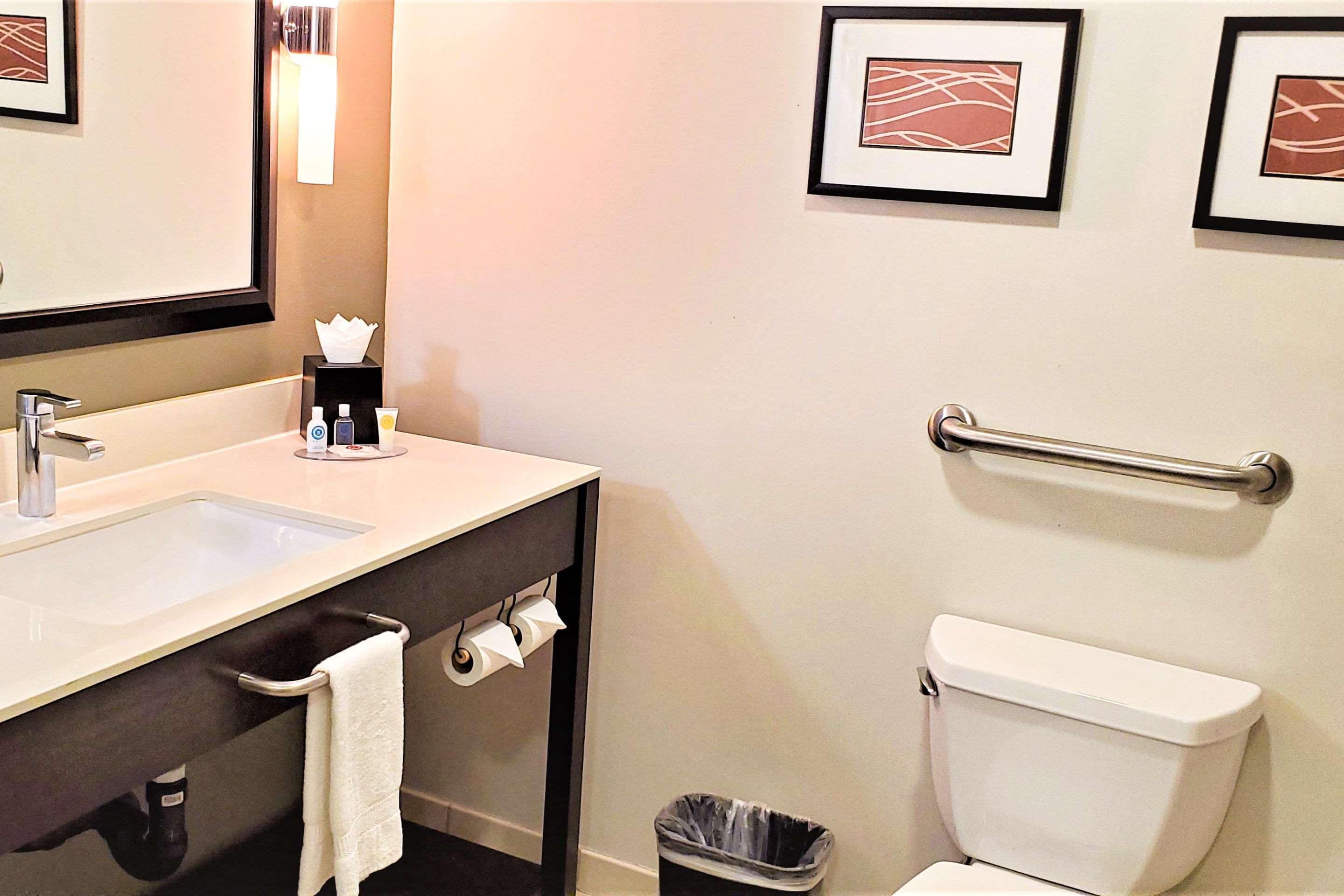 Hotel Comfort & Near Universal - N Hollywood - Burbank Los Angeles