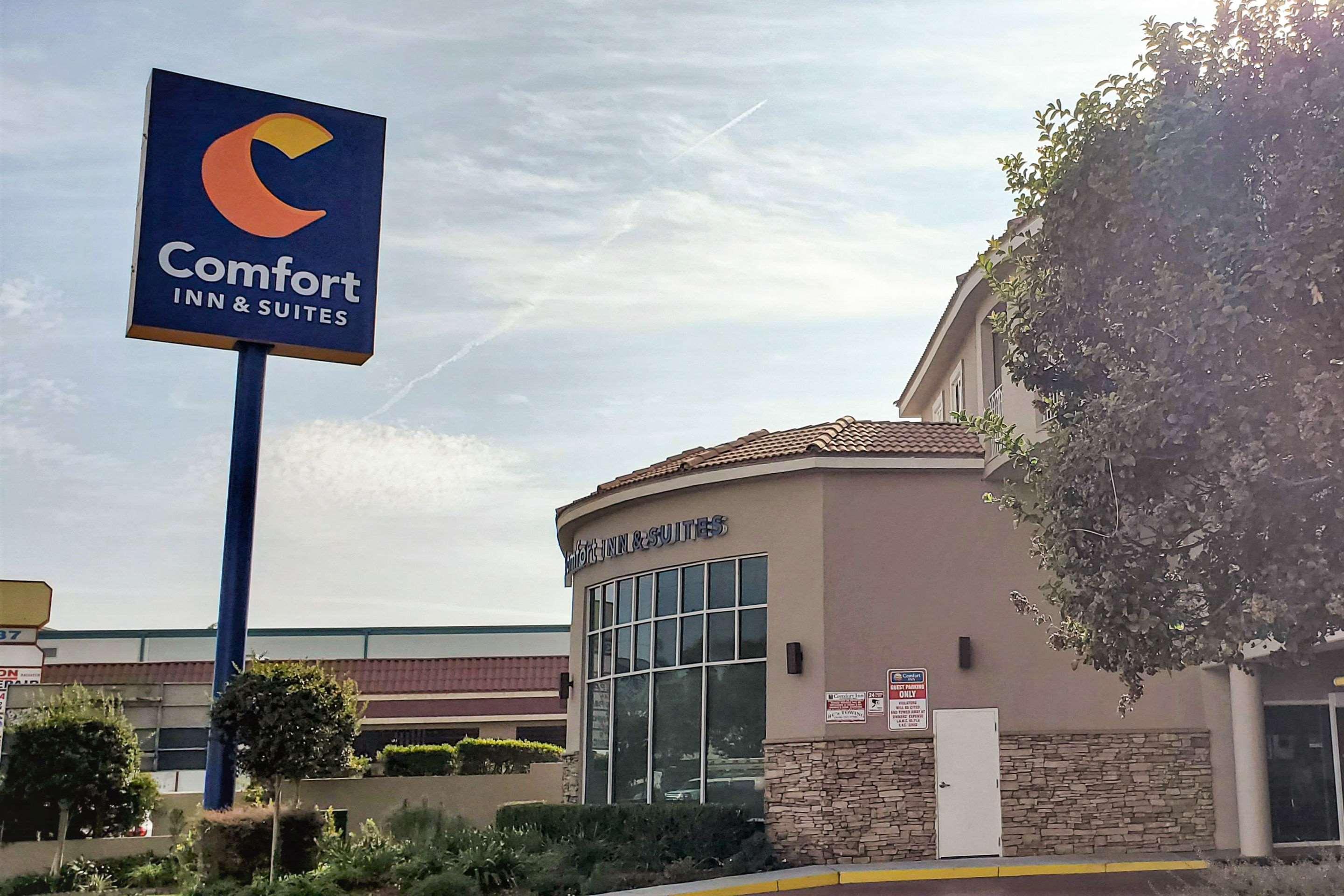 Hotel Comfort & Near Universal - N Hollywood - Burbank