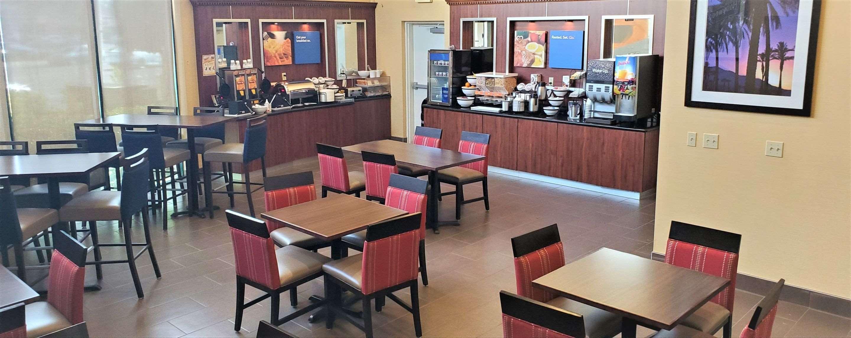 Comfort & Near Universal - N Hollywood - Burbank 3*
