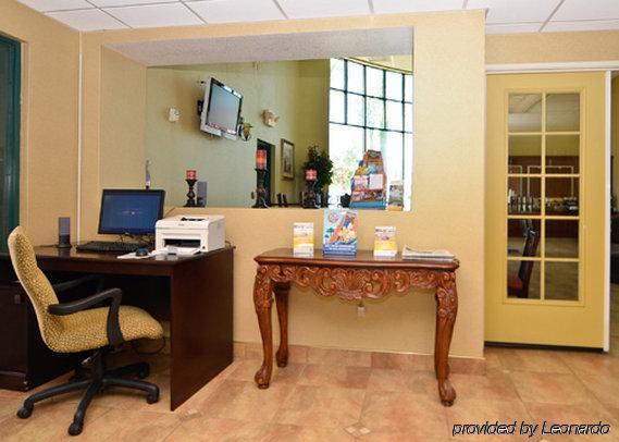 Comfort & Near Universal - N Hollywood - Burbank Hotel 3*