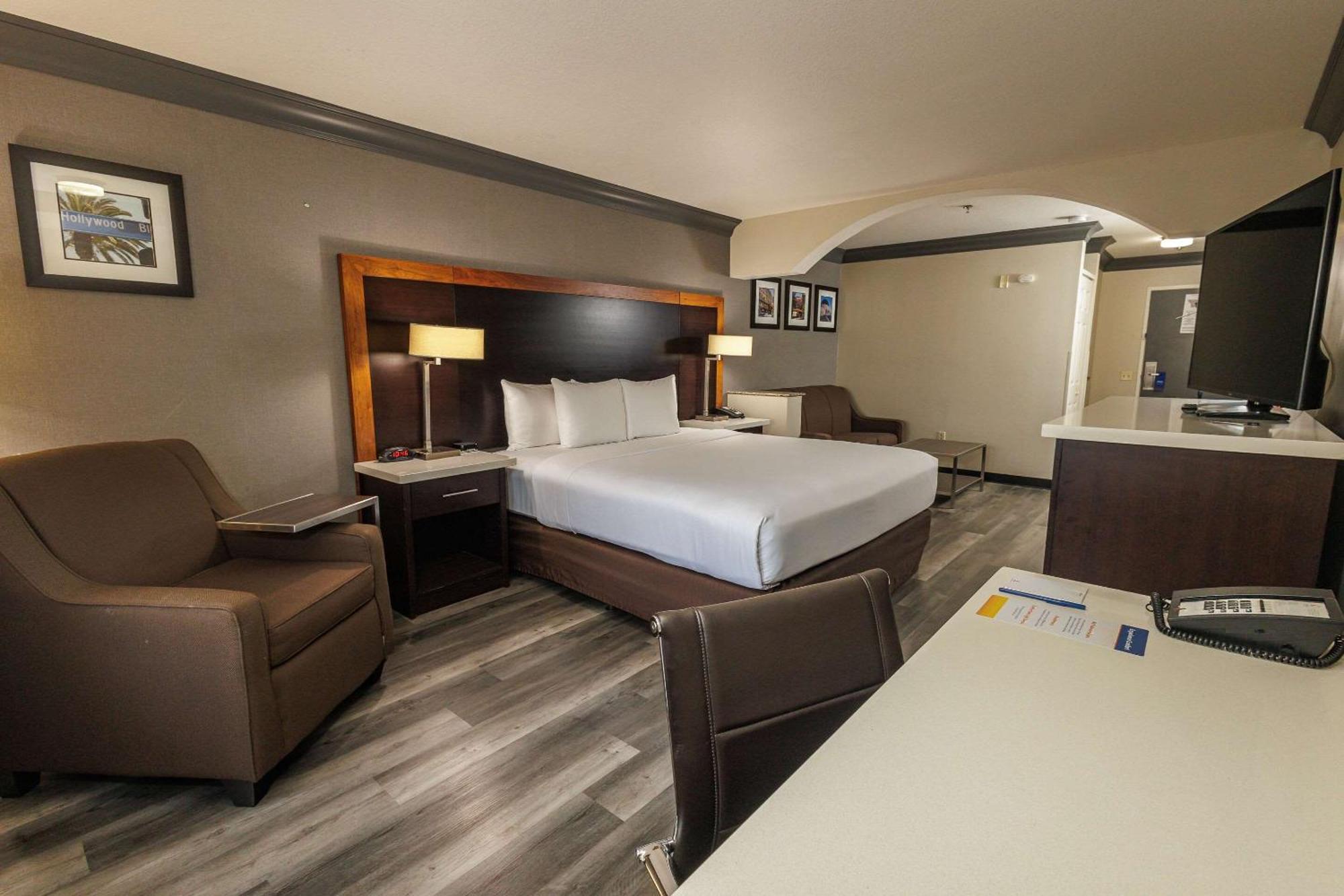 Comfort & Near Universal - N Hollywood - Burbank 3* Los Angeles