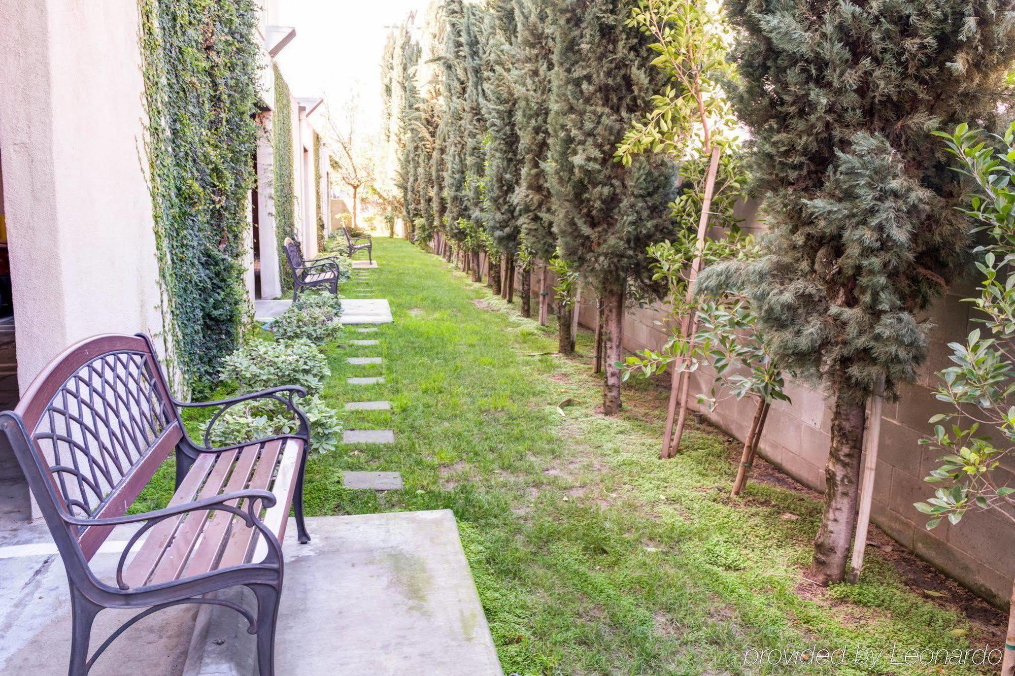 Comfort & Near Universal - N Hollywood - Burbank Hotel