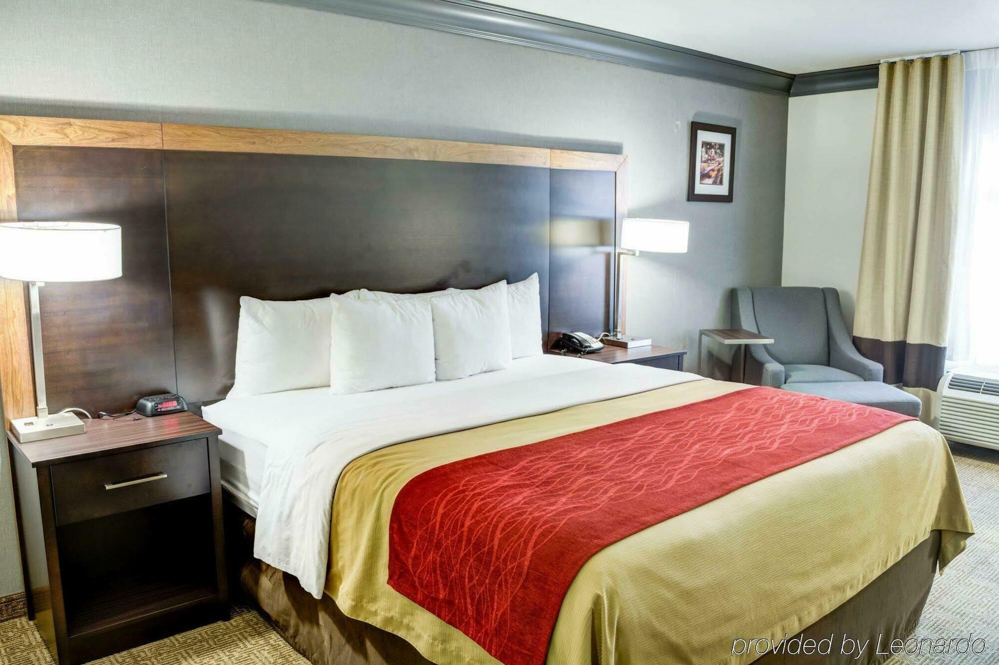 Comfort & Near Universal - N Hollywood - Burbank